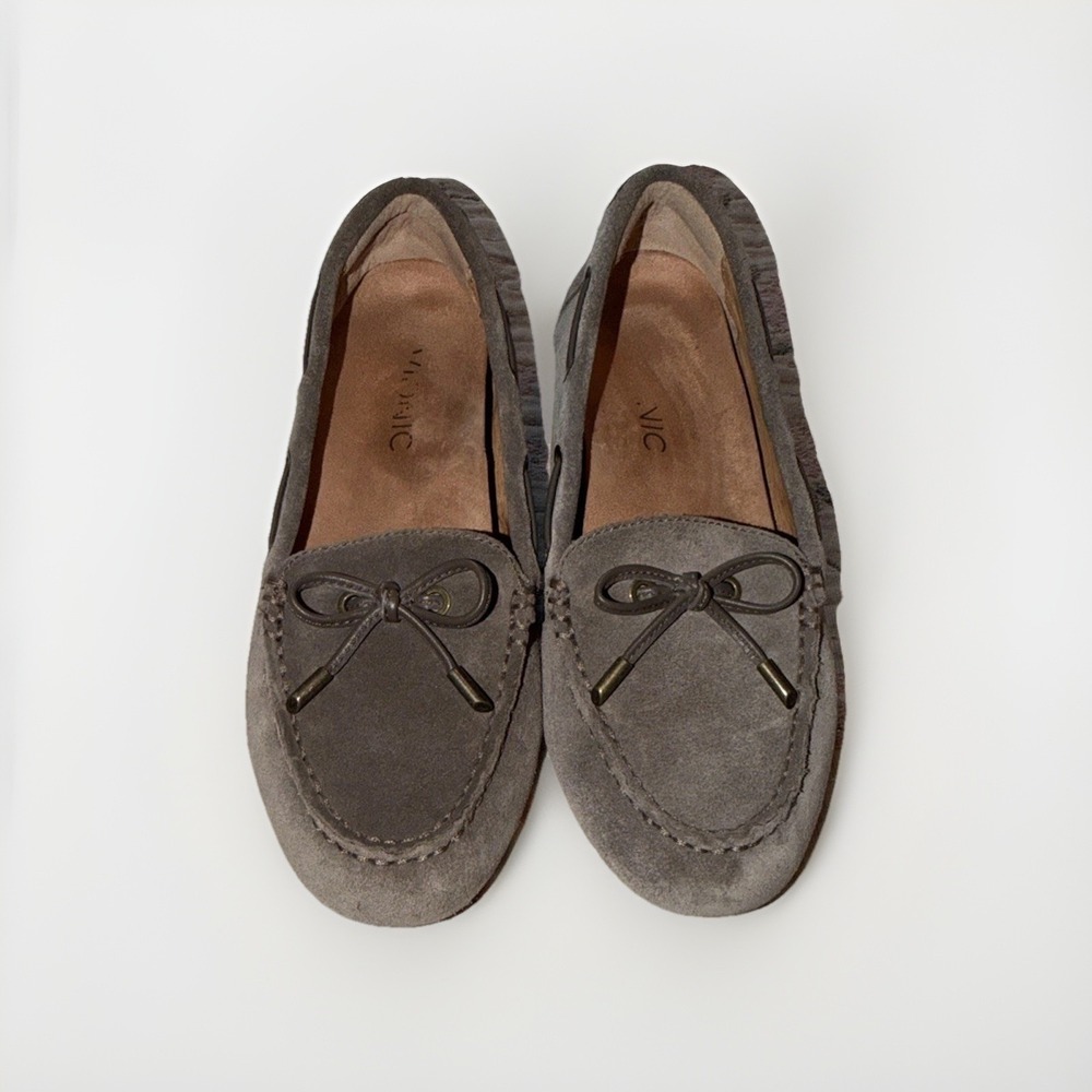 Vionic Gray Suede Virginia Driving Moccasins Loafers Size 6 Comfort Flats